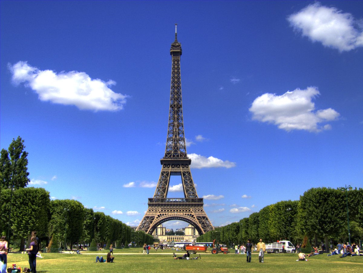 eiffel-tower-in-paris.jpg